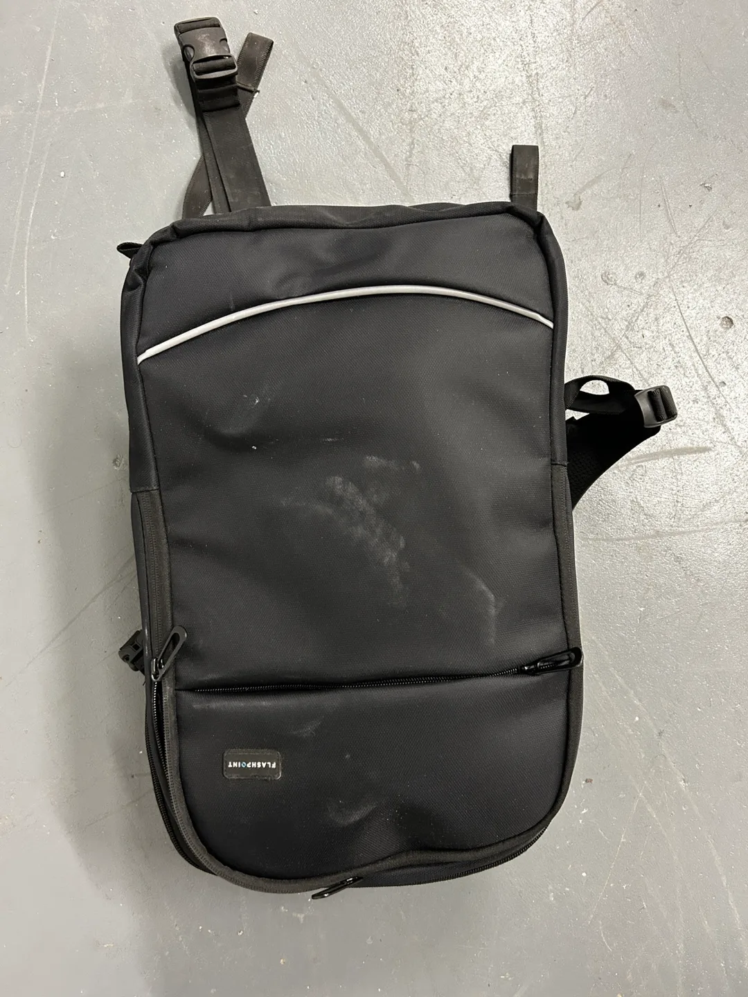 Flashpoint R2 TTL Transmitter & Bag thumbnail