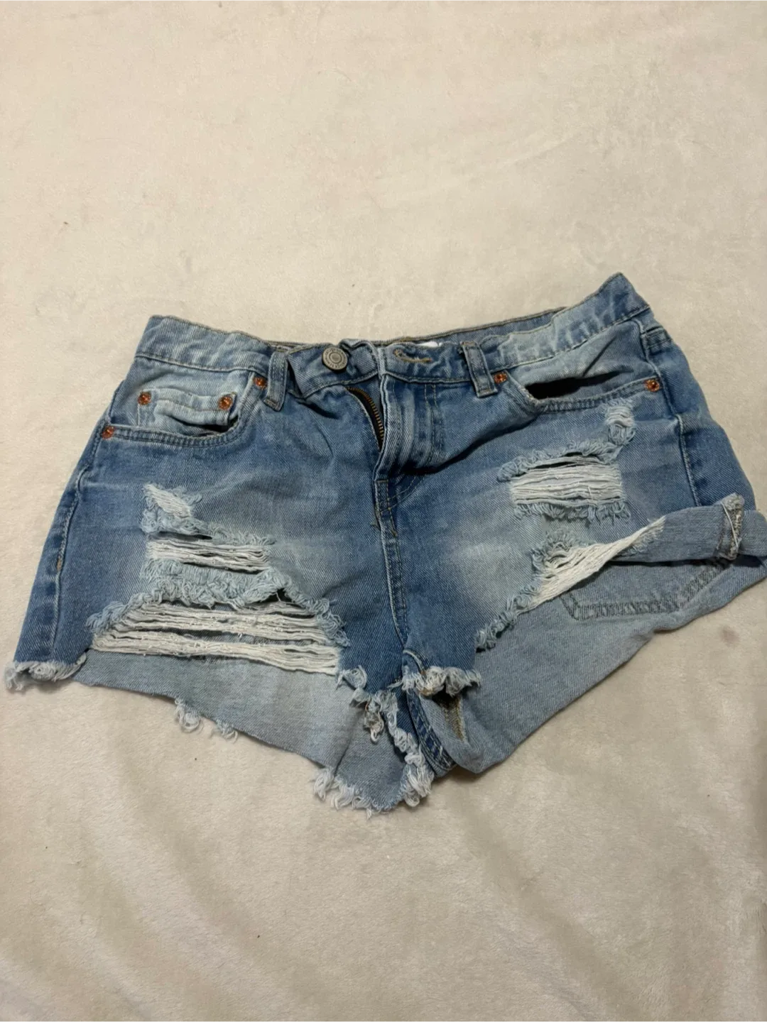 Refuge Denim Chelsea Distressed Shorts - Size 00 thumbnail