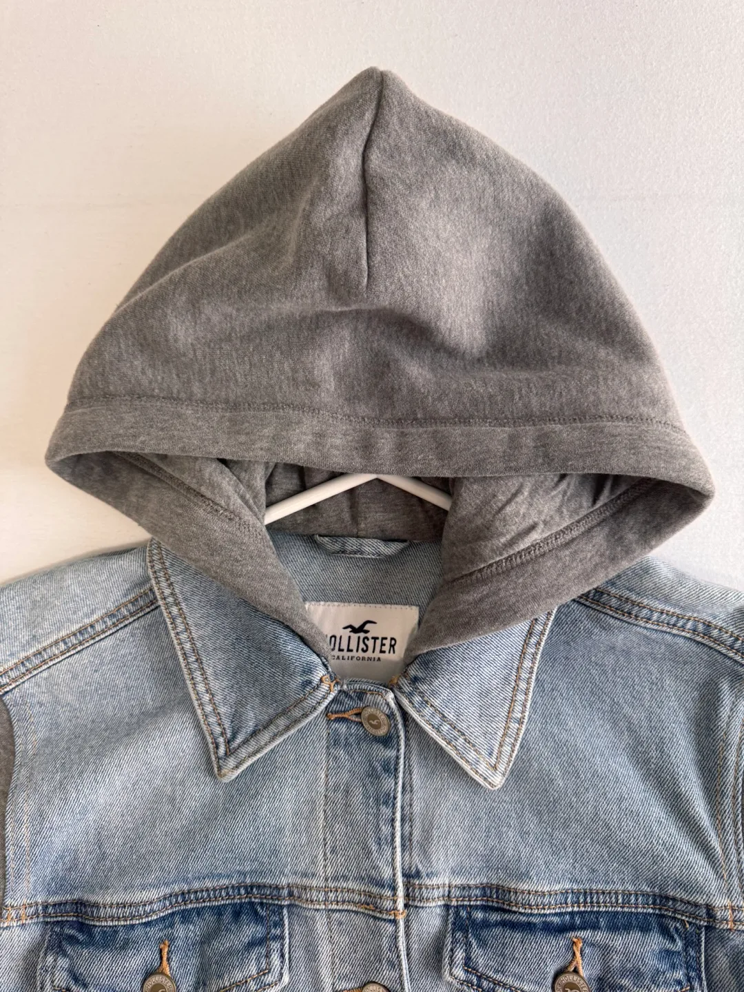 Hollister Denim Jacket with Grey Hoodie image indicator(3)