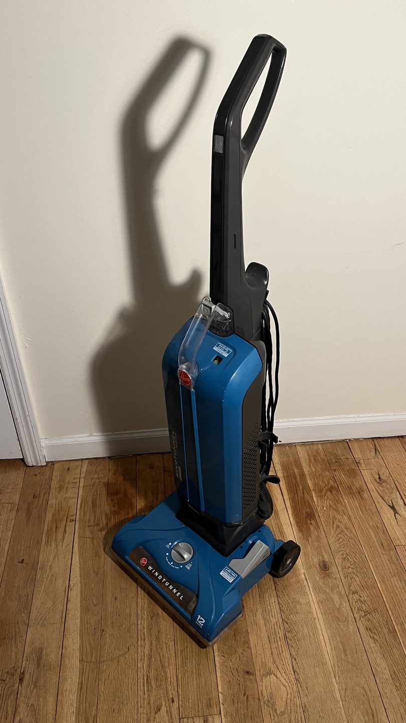 Hoover WindTunnel Bagged Vacuum