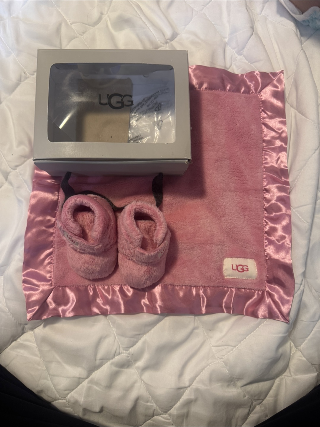 UGG Bixbee and Lovey Set - Size 0/1 - New with Box