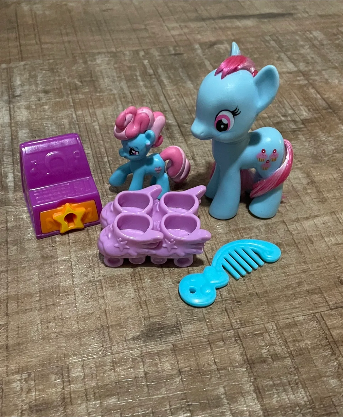 Mrs Cake bakery set My little pony thumbnail