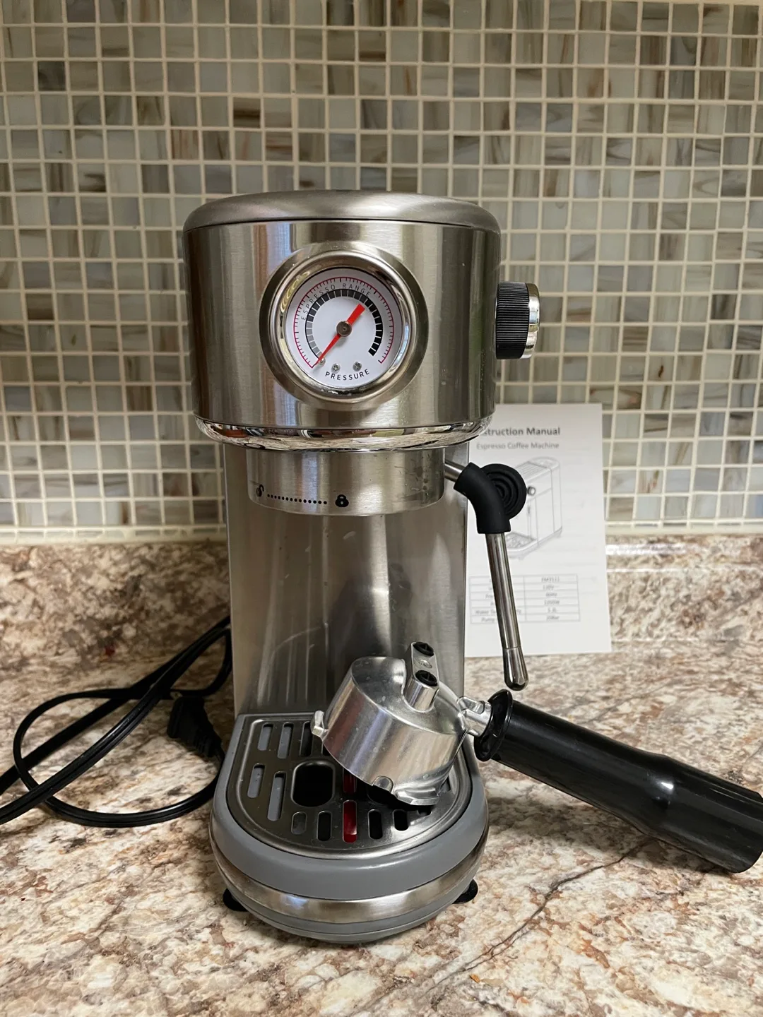 Espresso Coffee Machine EM3111 thumbnail