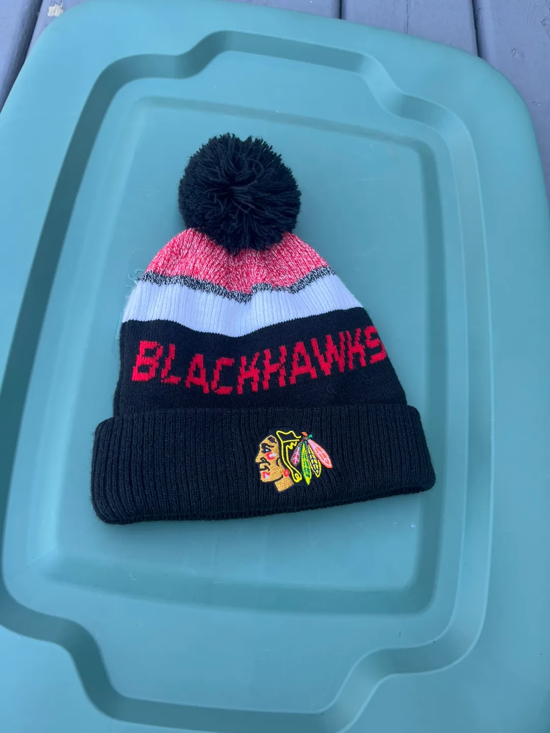 NHL Chicago Blackhawks Youth Pom Pom Beanie thumbnail