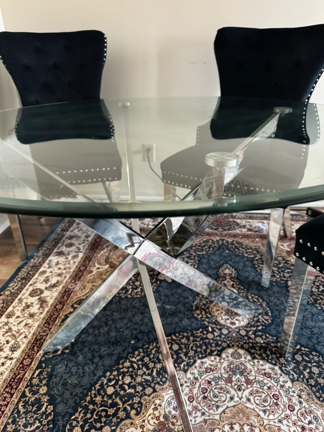 Glass Top Dining Table with Chrome Legs image indicator(2)