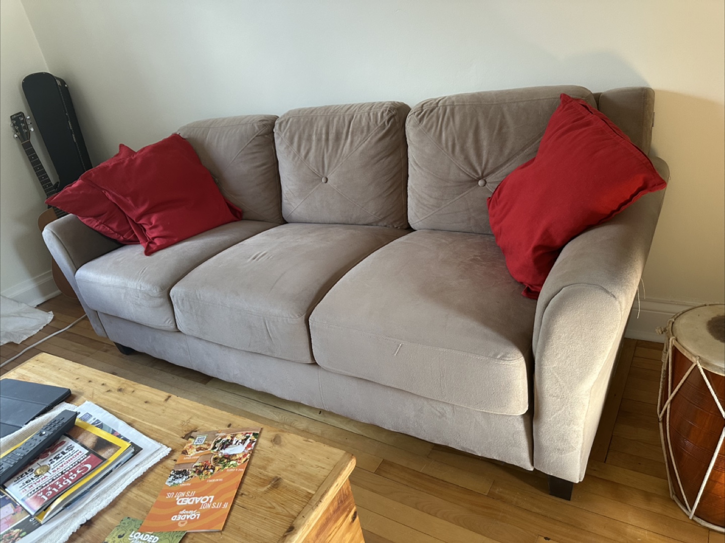 Comfy beige Sofa - photo 2