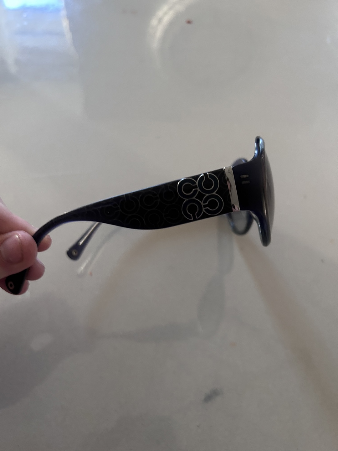 Coach Sunglasses - photo 2
