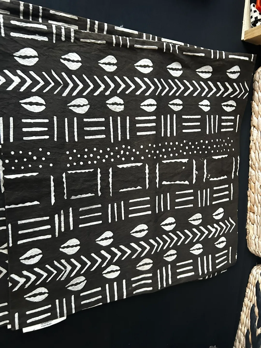 Tye  Dye Design Cushion Cover image indicator(3)