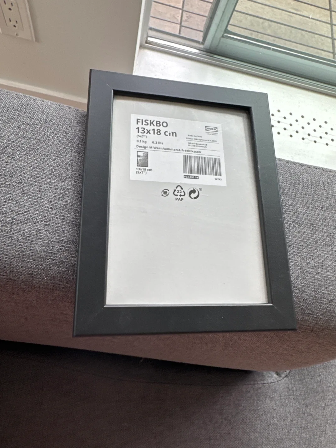 IKEA FISKBO Frame - 13x18 cm (5x7) thumbnail
