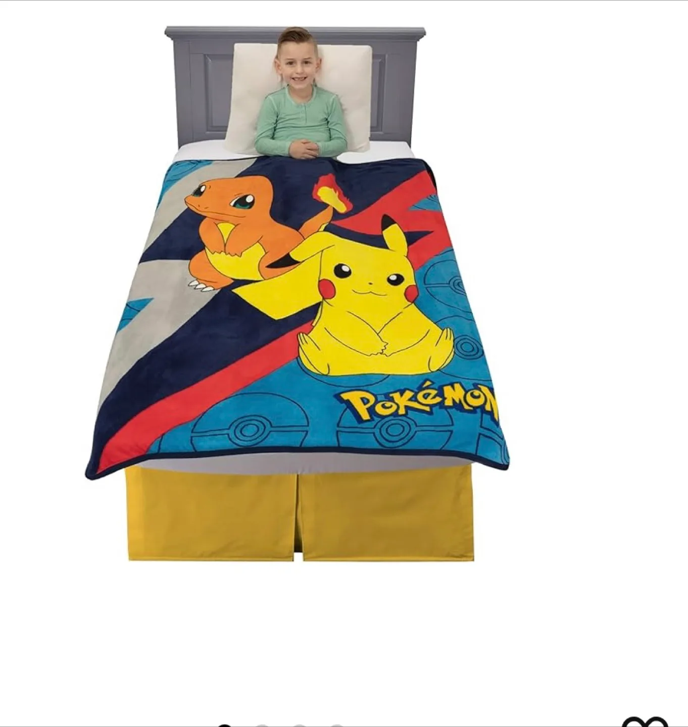 Pokémon Throw Blanket - Pikachu & Charmander image indicator(2)