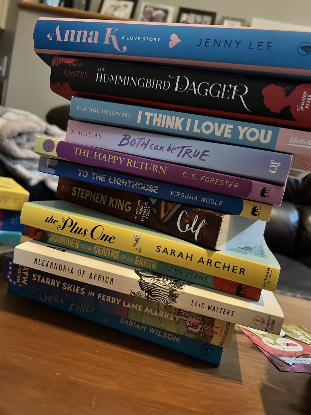 never read brand new books - photo 4