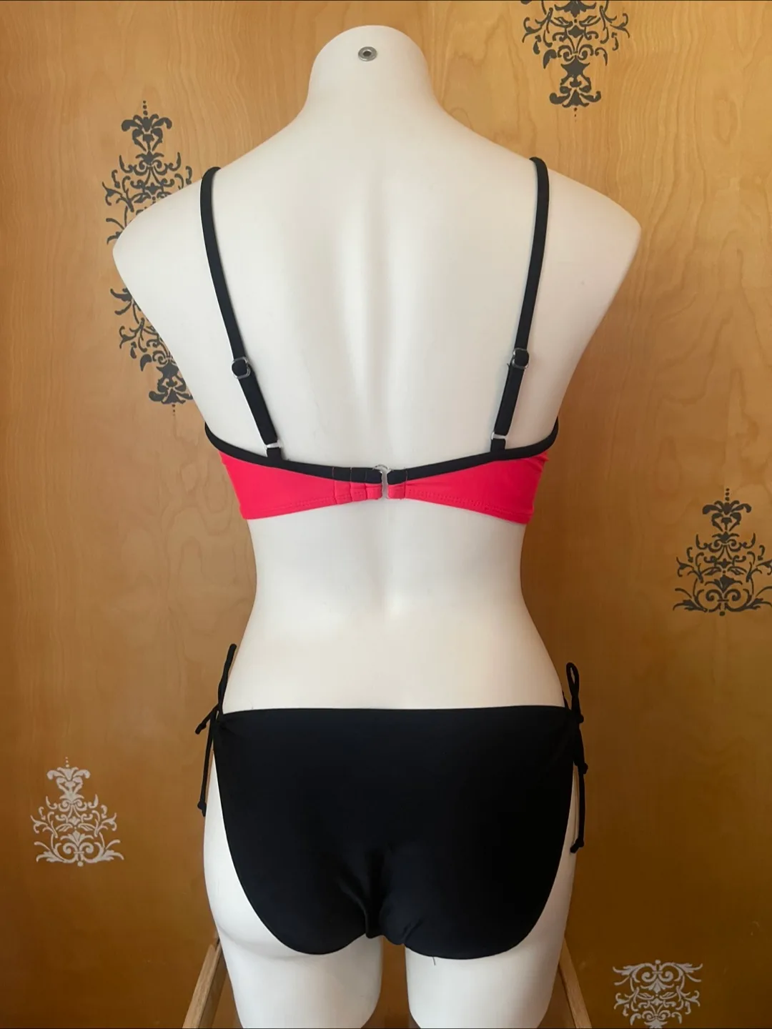 Vintage 2000s Y2K Bikini Set Neon Pink S/M image indicator(4)