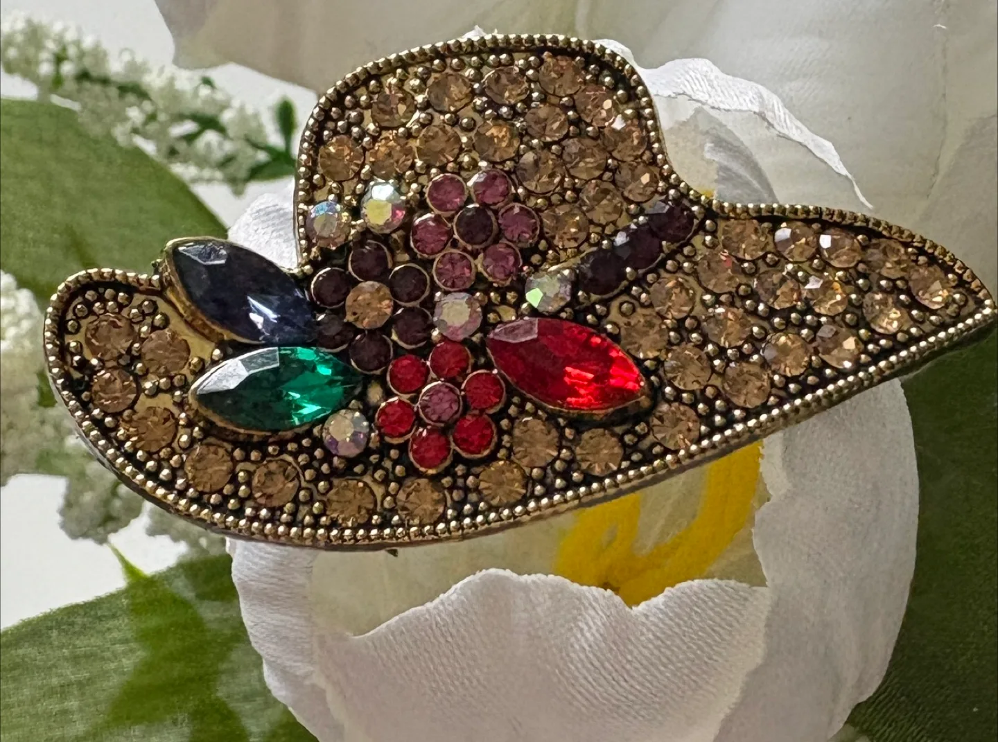 Gorgeous Hat Pin Brooch thumbnail