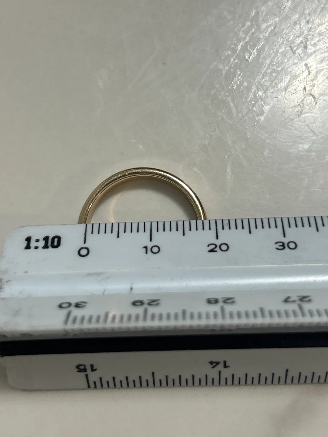 Gold Ring - Approx. Size 18mm image indicator(2)