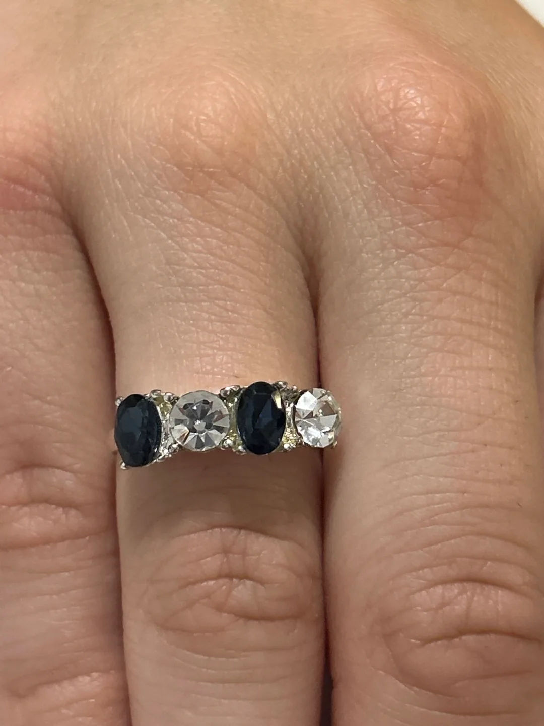 Ring with Dark Blue & Clear Stones image indicator(2)