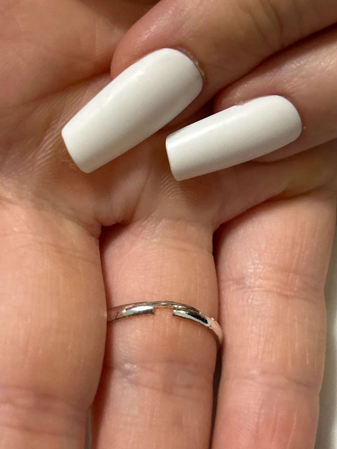 Ring with Dark Blue & Clear Stones image indicator(3)