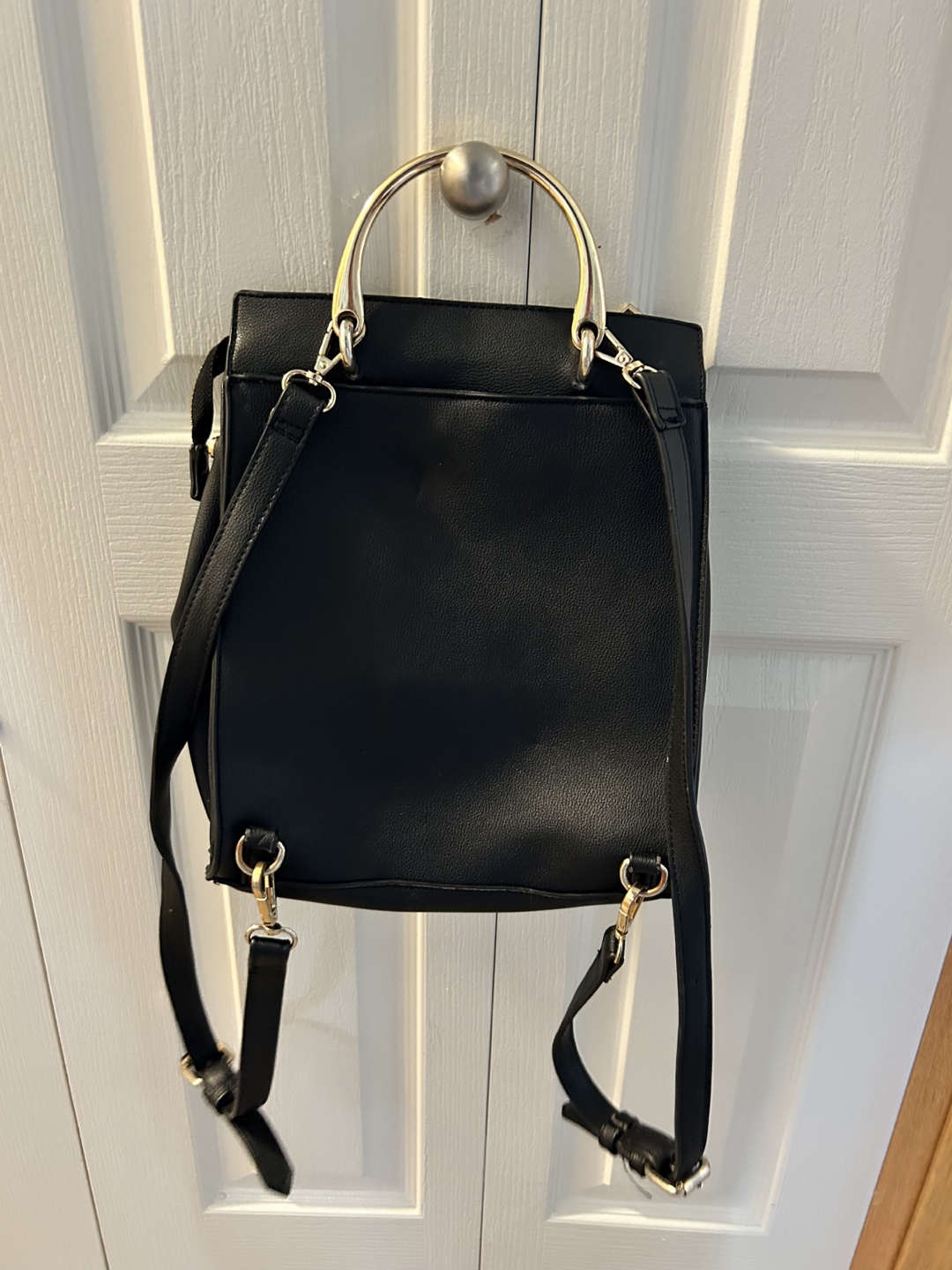 small black backpack - photo 2