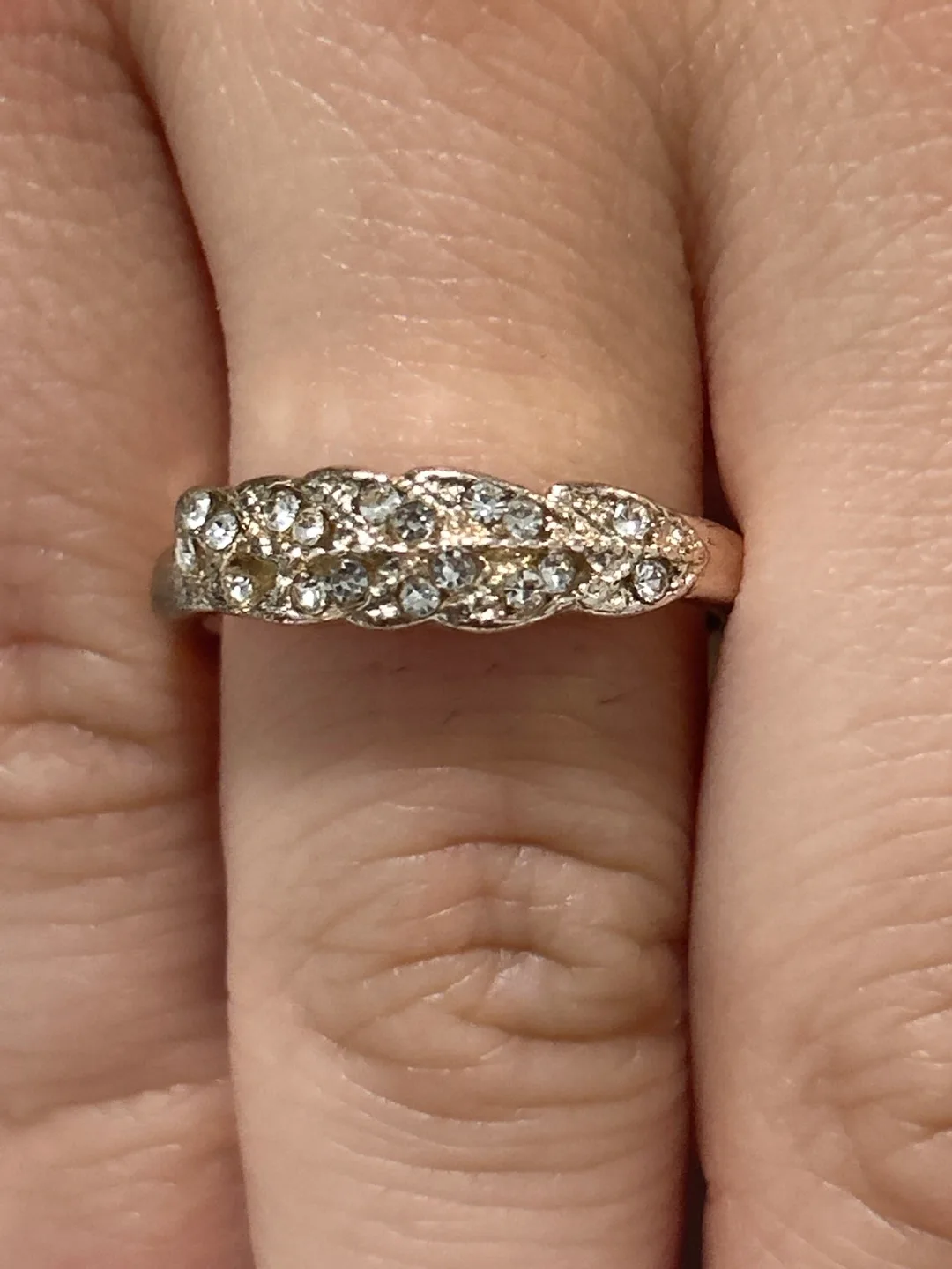 Sparkly Ring, Size 7 image indicator(2)