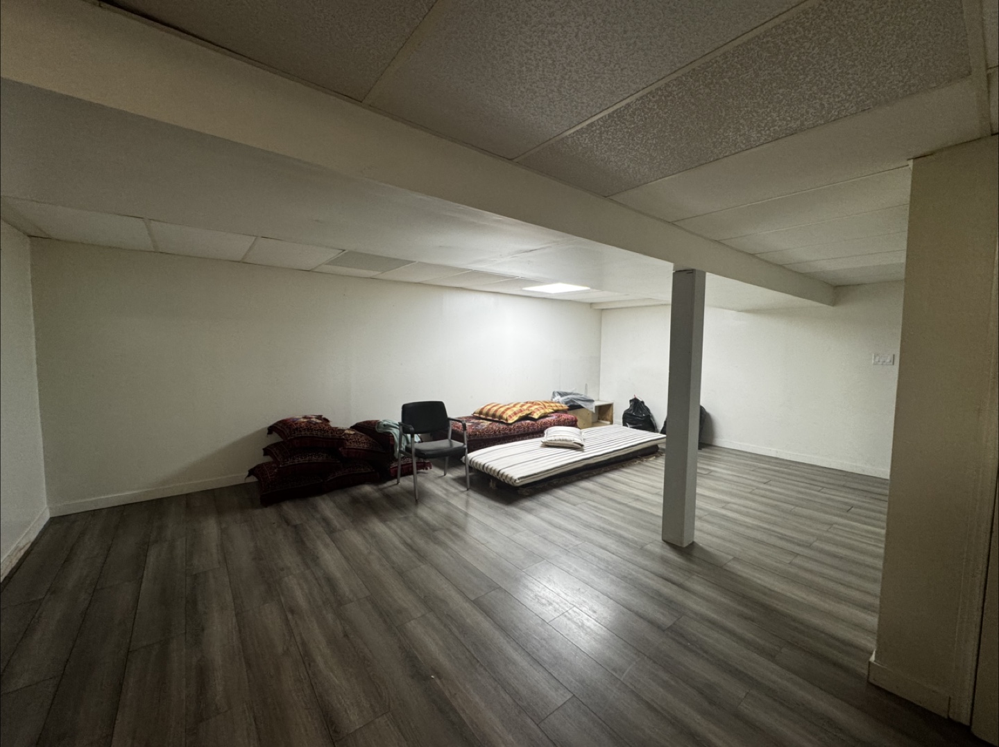 1 Bed 1 Bath Basement Suite for rent - photo 5