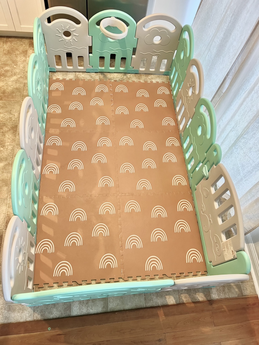 Baby Play pen - 16 panels- green and grey color