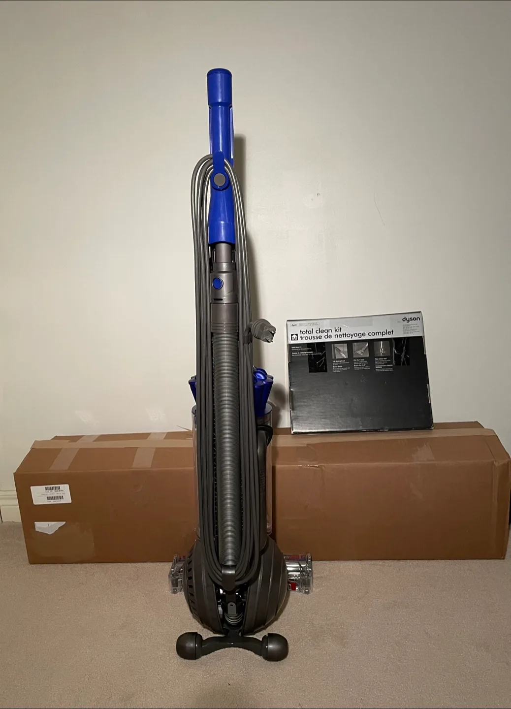 NEW! Dyson Ball Allergy+ Upright Bagless Vacuum - MSRP $790.99 image indicator(5)