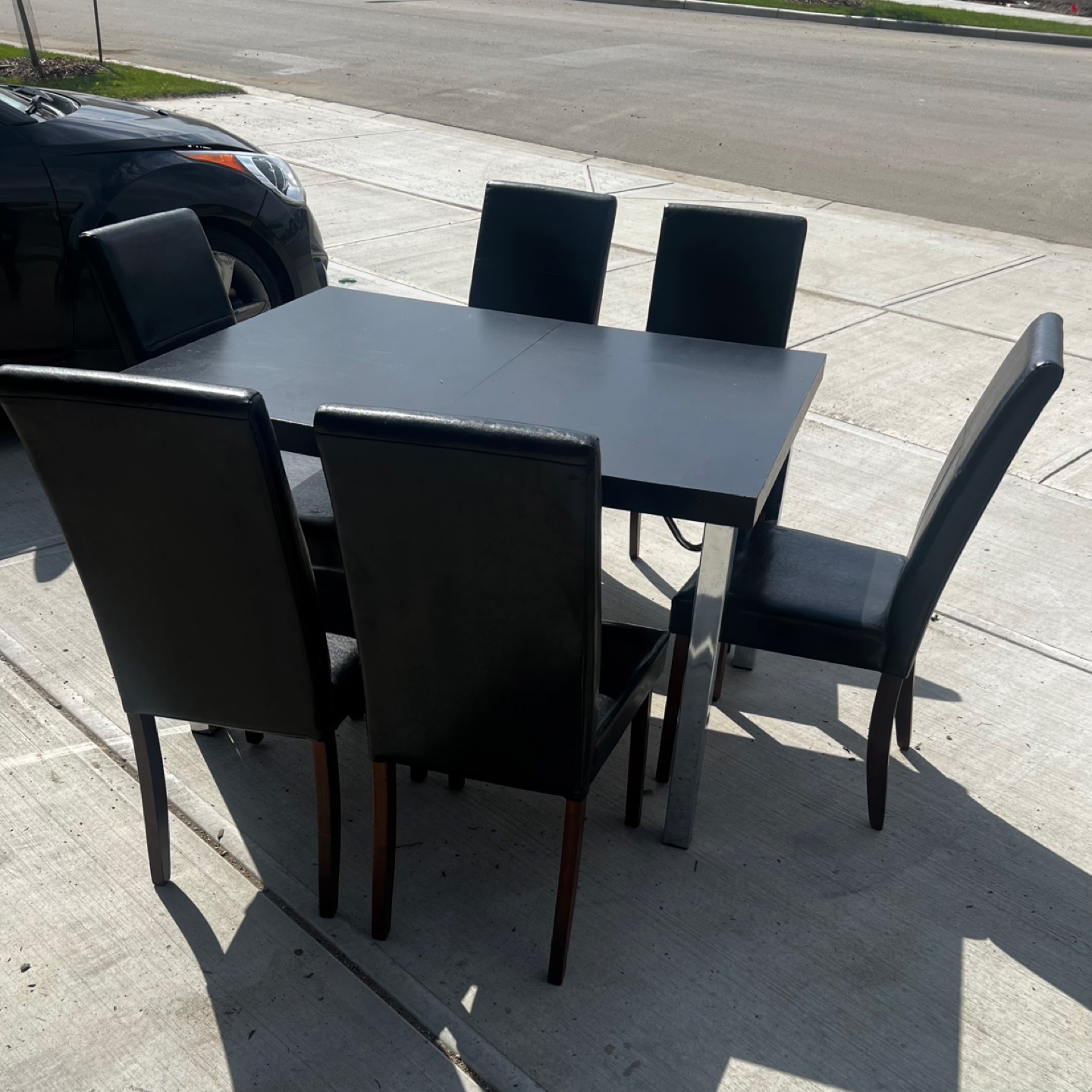 Dining Table with 6 Chairs - photo 3