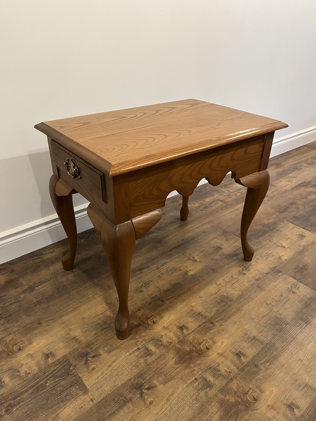 Side/End Table