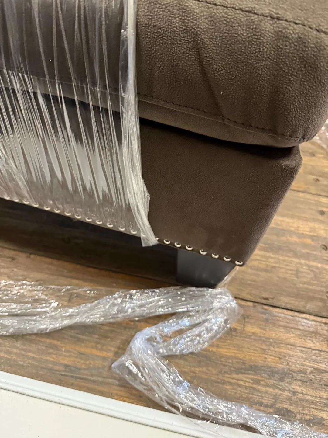 Brown Sofa that was used in home staging image indicator(3)