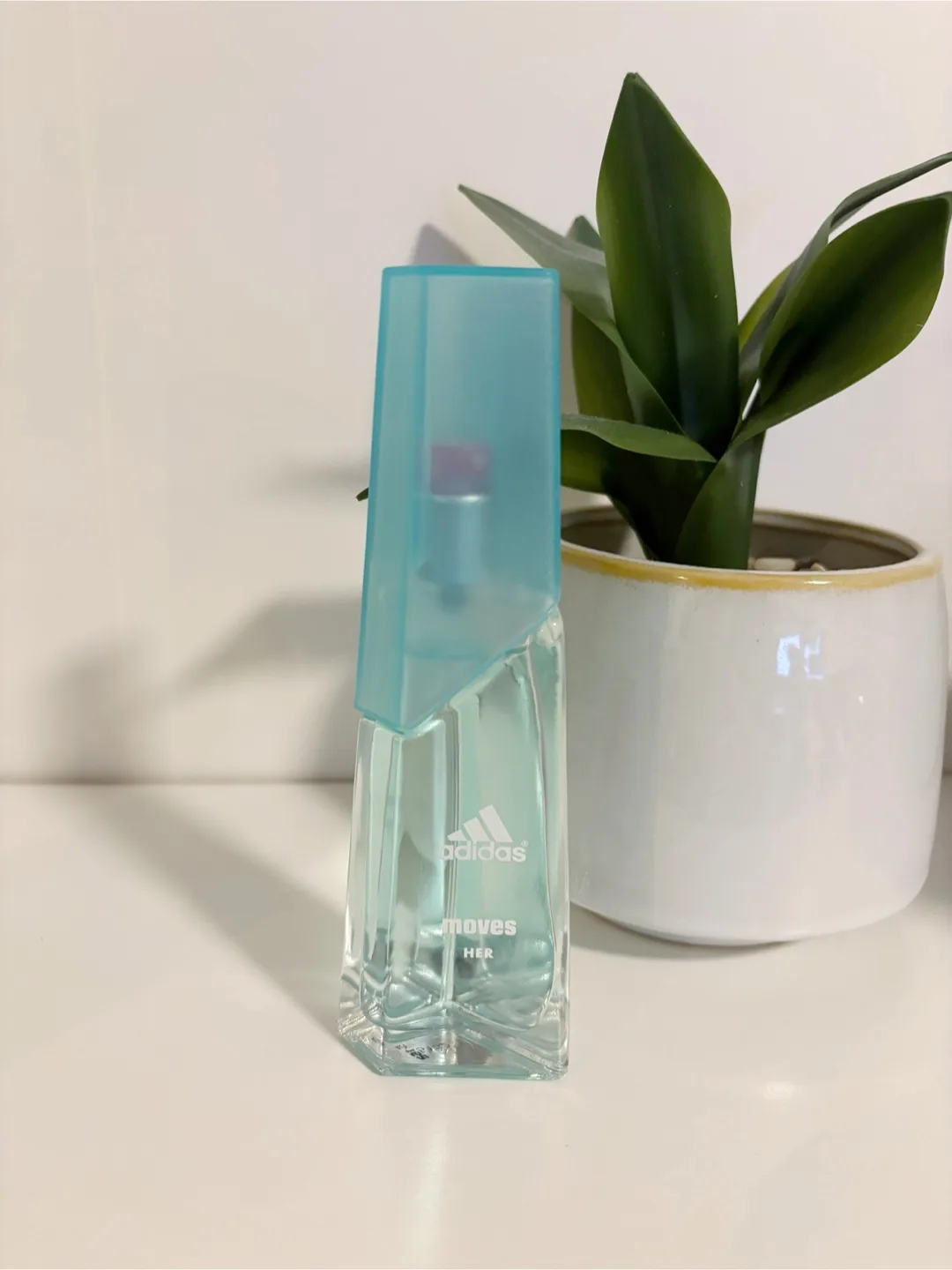 (NEW) Adidas Moves Her Eau de Toilette (30mL) image indicator(2)