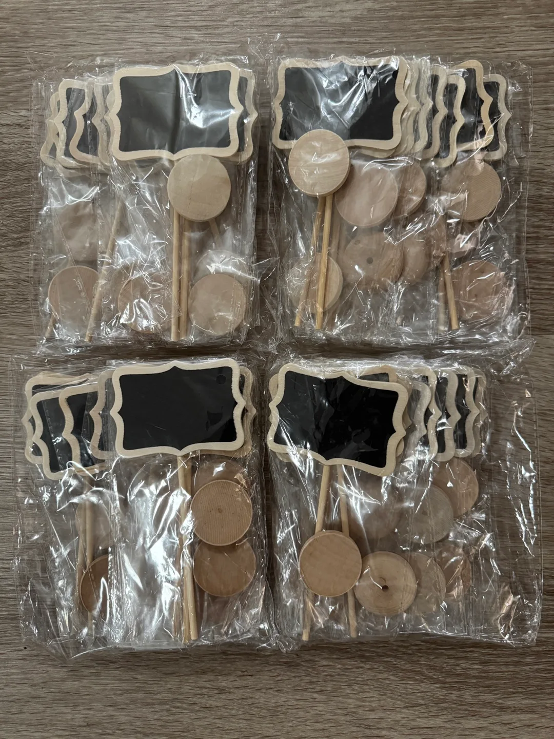 Mini Chalkboard Sign Place Card Holders - 40 pcs image indicator(4)