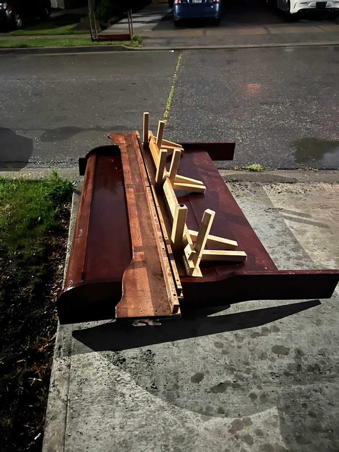 LEONS Sleigh Bed Frame - Queen Size image indicator(3)