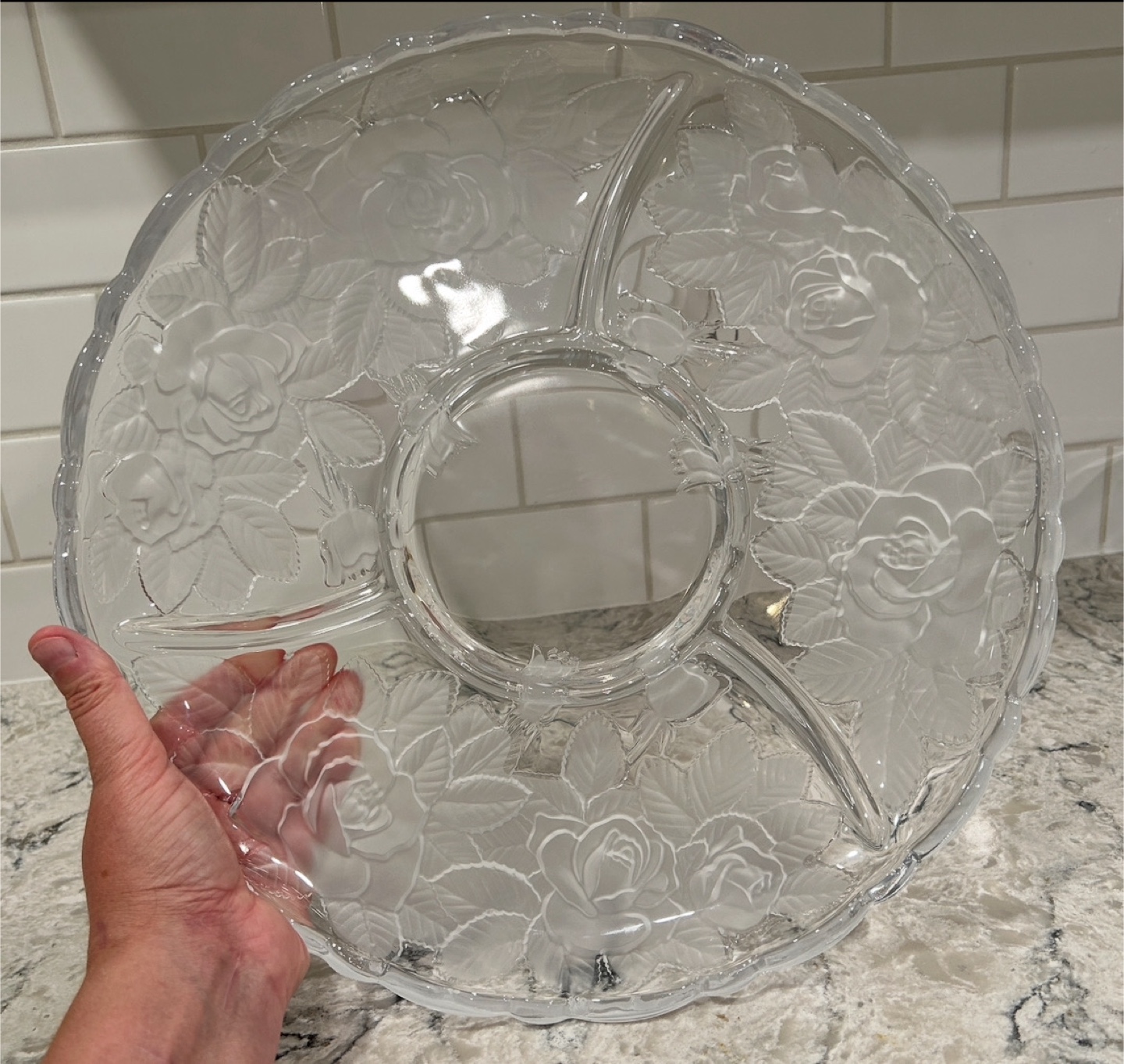 Studio Nova Winter Rose Frosted Glass Serving Platter. 4 Section - photo 2