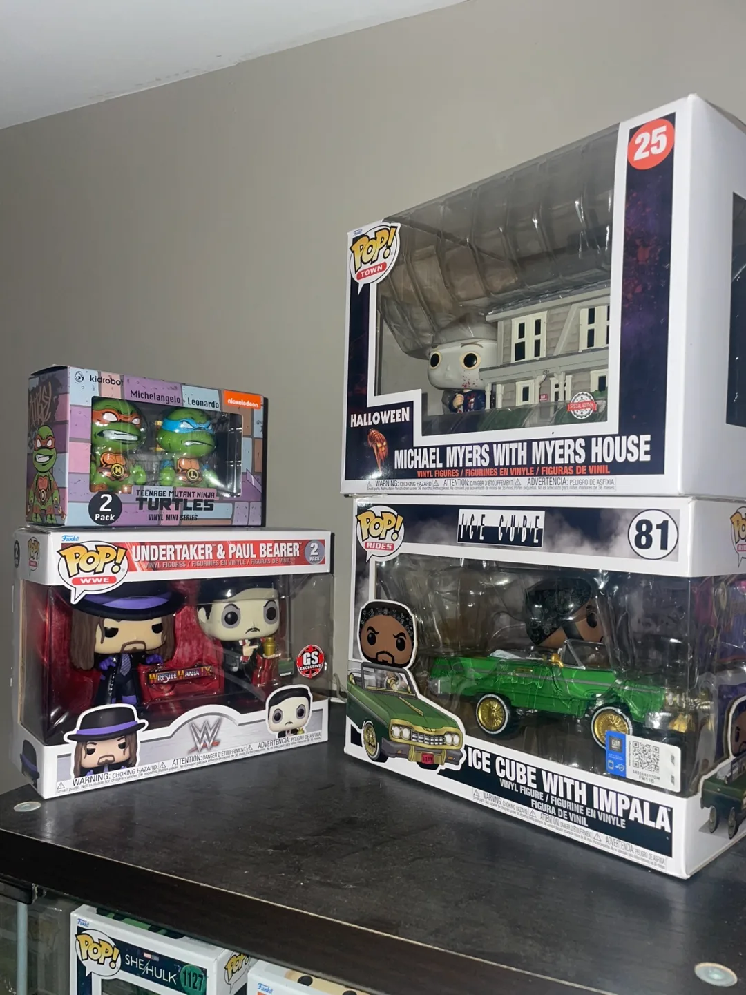 Funko Pop! Figures - Marvel, WWE, and More! image indicator(4)