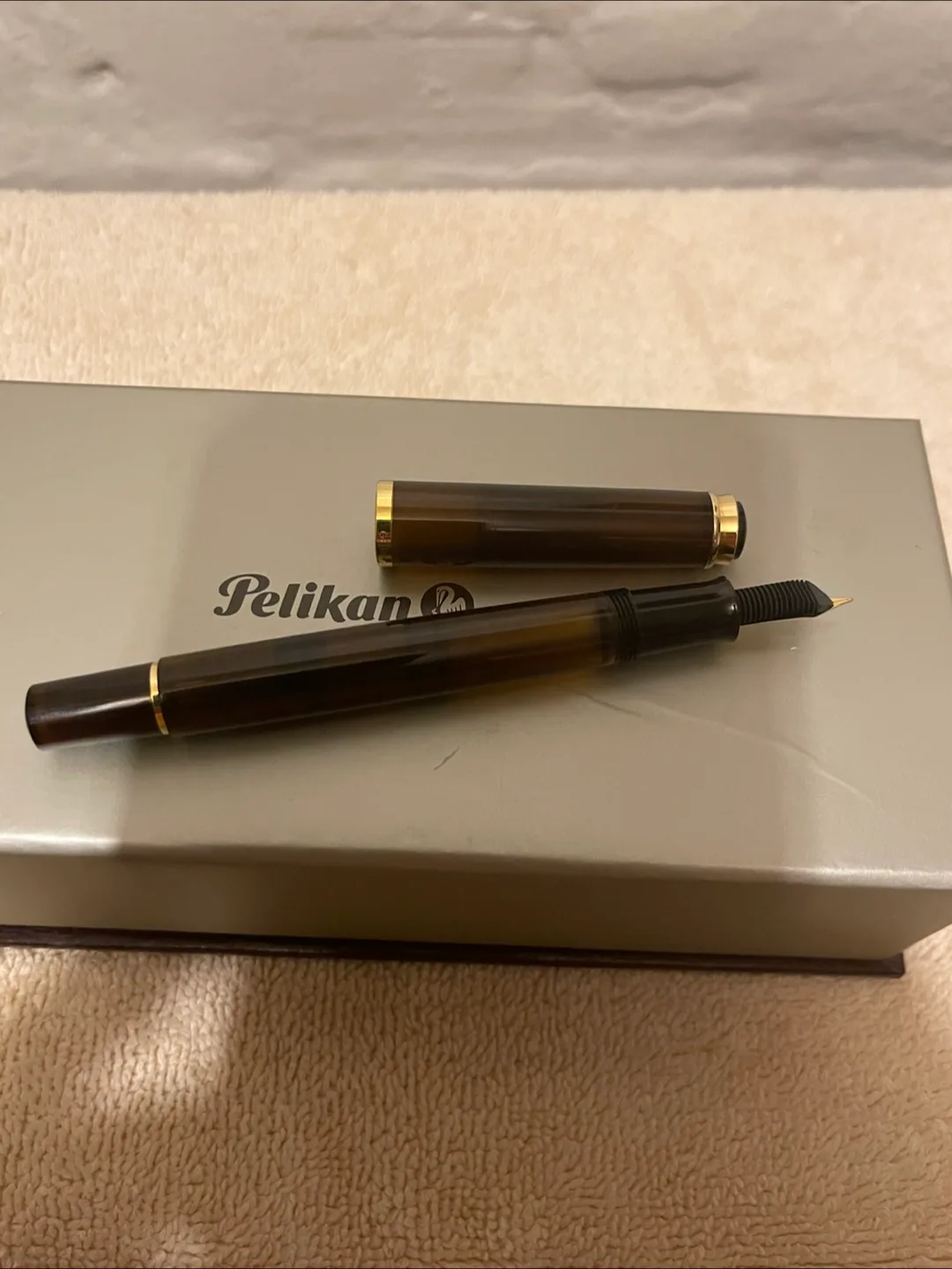 Pelikan M200 Demonstrator Fountain Pen image indicator(4)