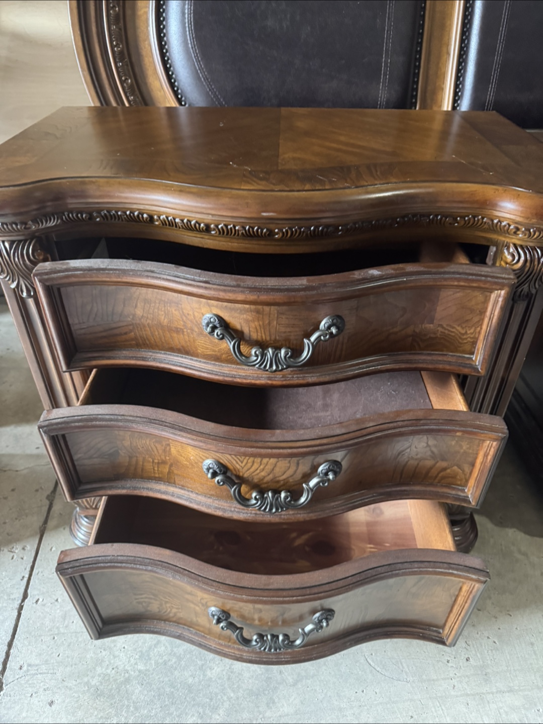 Wooden Nightstands - Set of 2 - photo 3