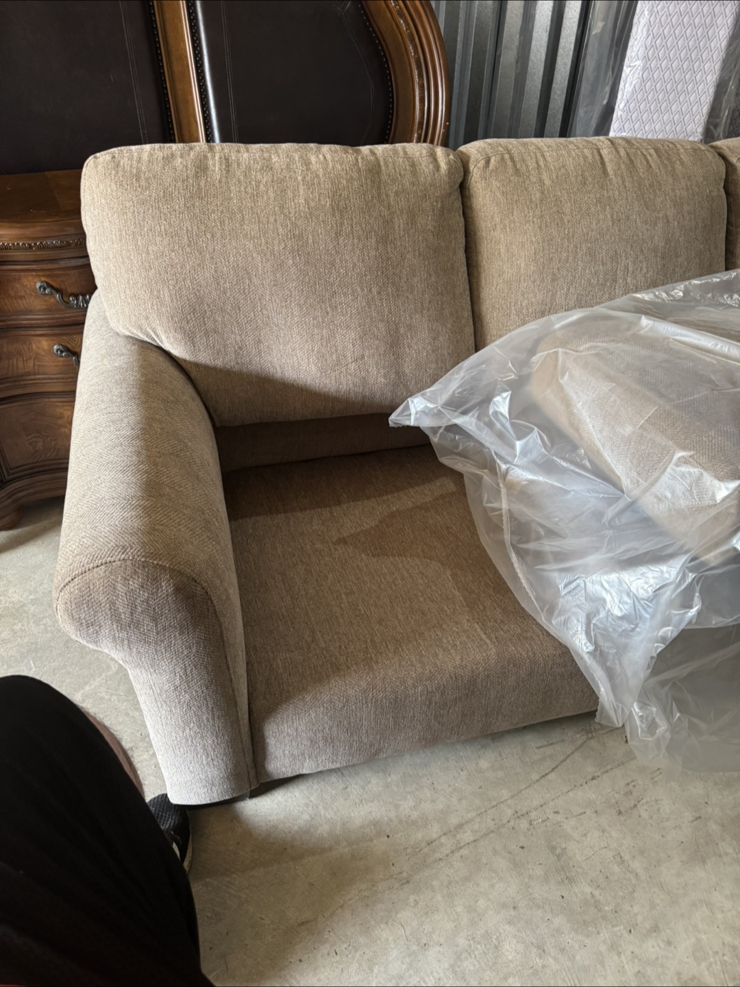 Beige Sofa - photo 3