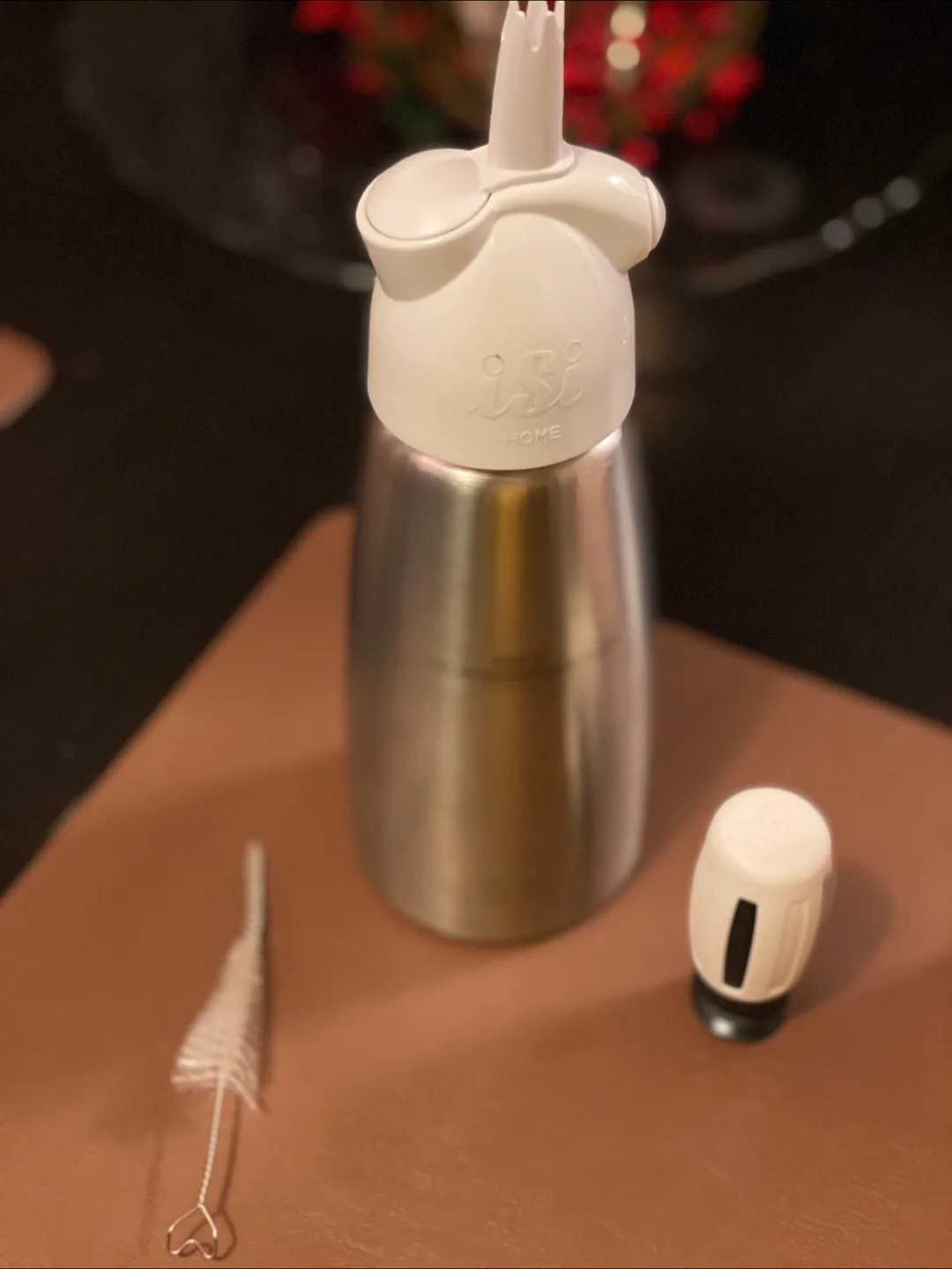iSi Easy Whip Plus Cream Whipper thumbnail