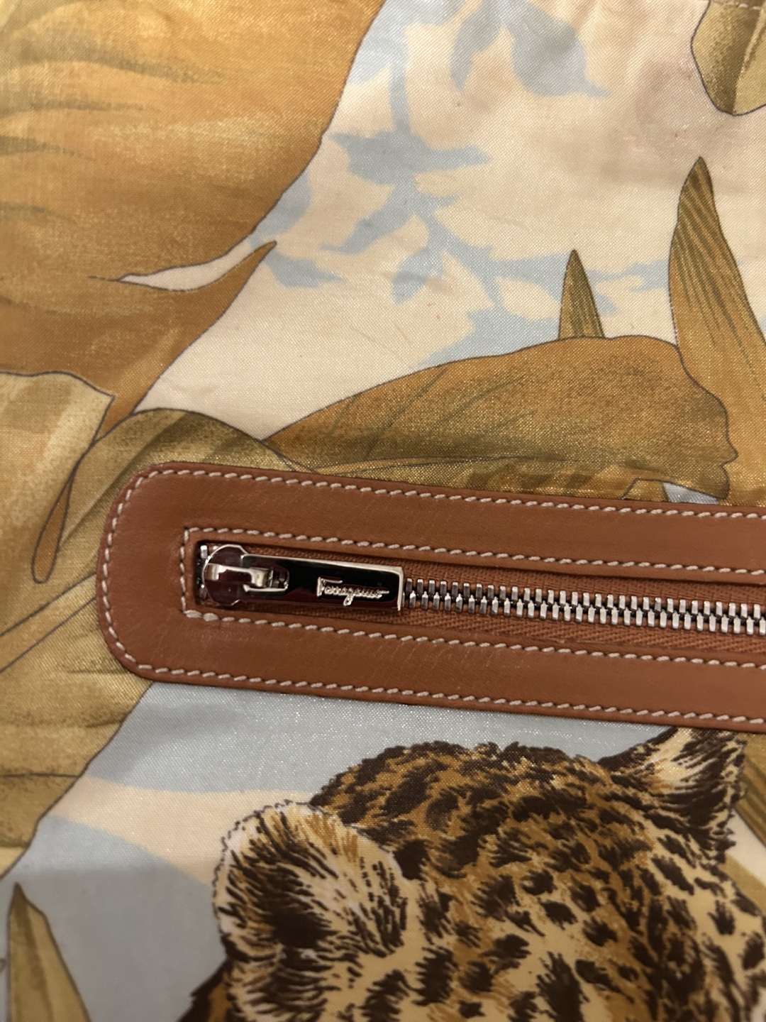 Salvatore Ferragamo Shoulder Bag - photo 3