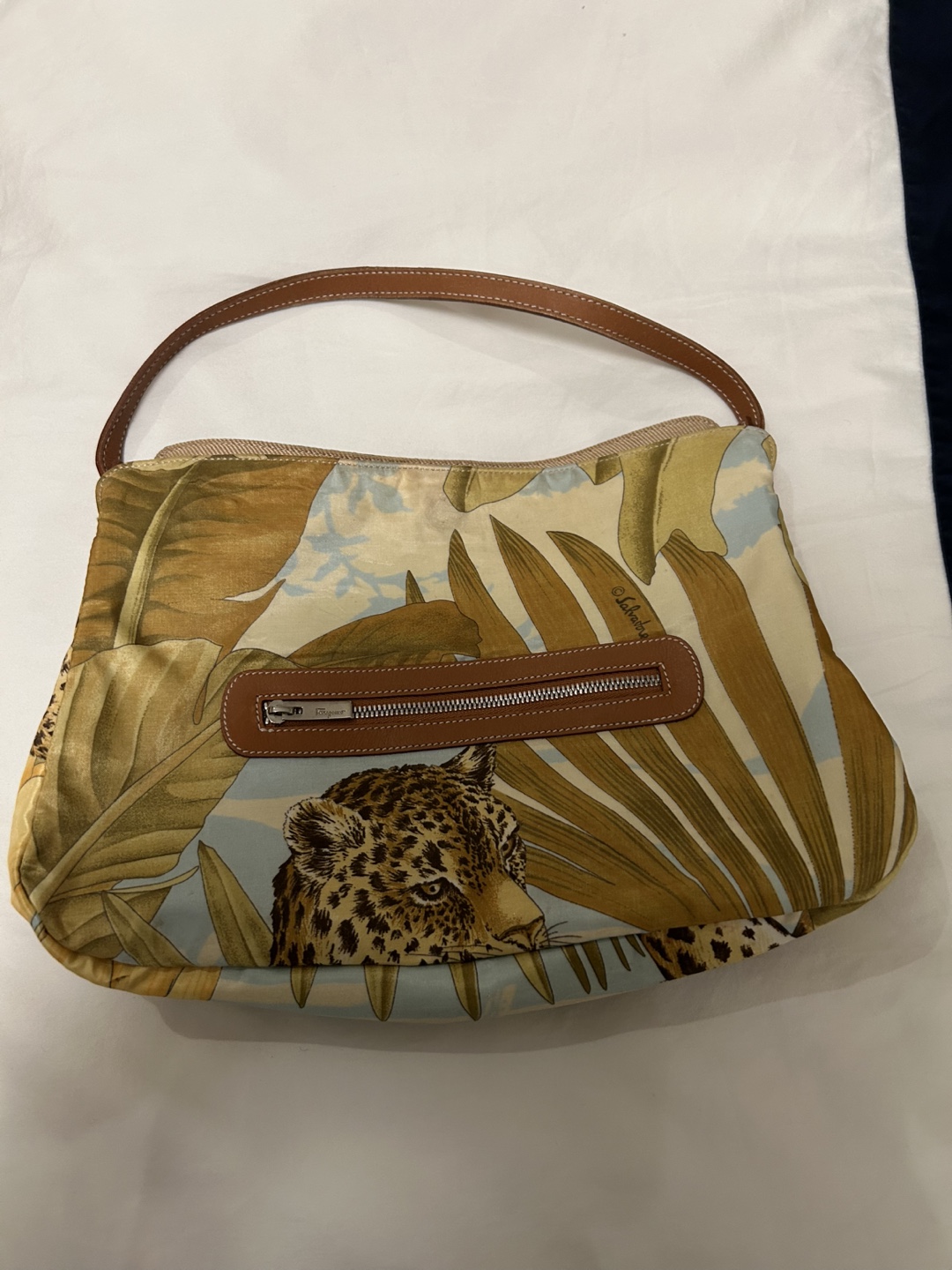 Salvatore Ferragamo Shoulder Bag - photo 2