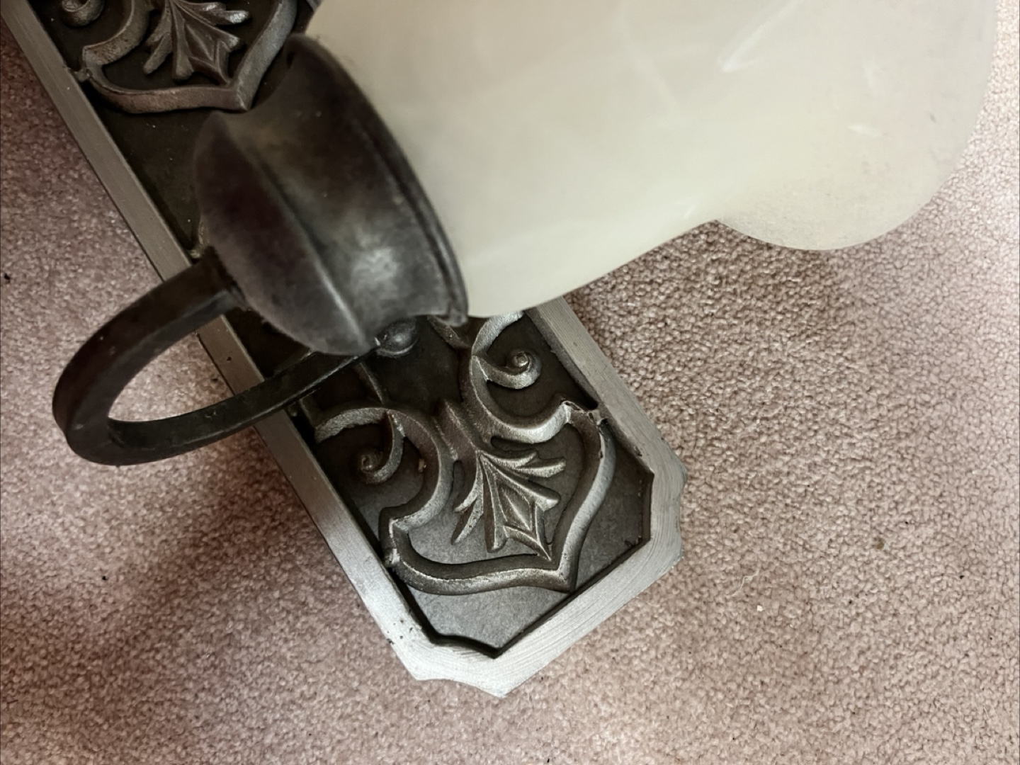 4 Bulb Light Fixture - photo 4
