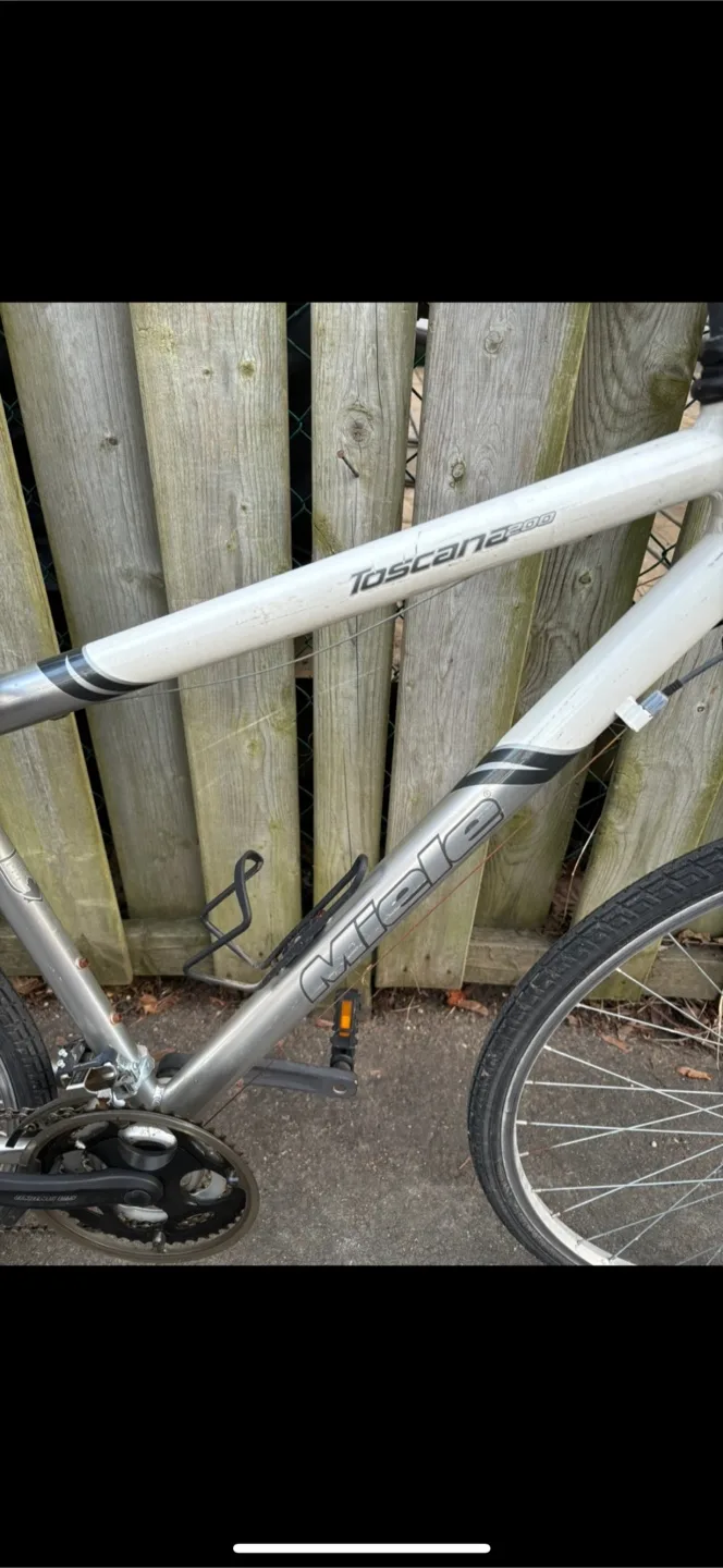 Miele Toscana 200 Hybrid Bicycle image indicator(2)