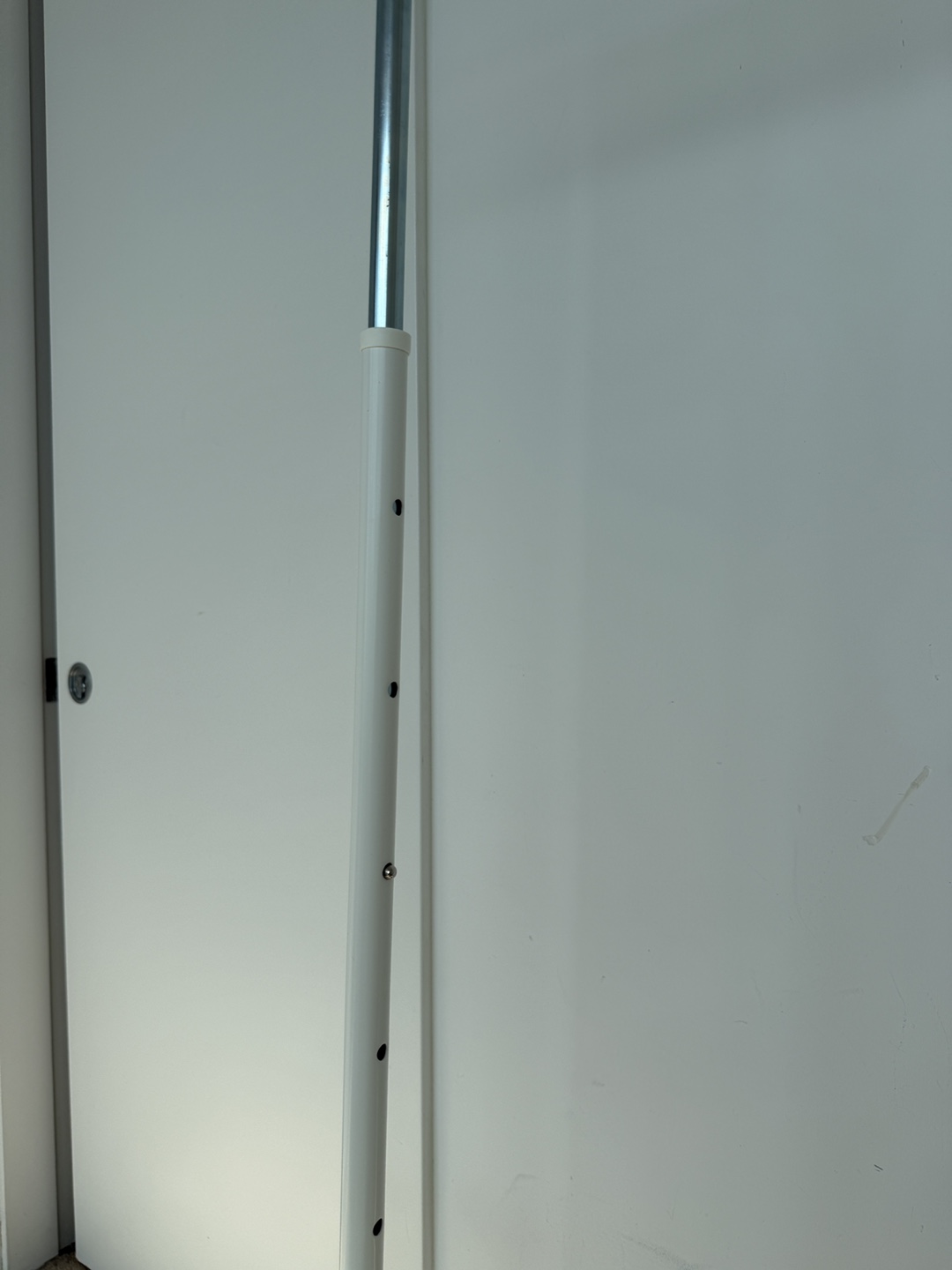 IKEA RIGGA Clothes Rack – White - photo 4