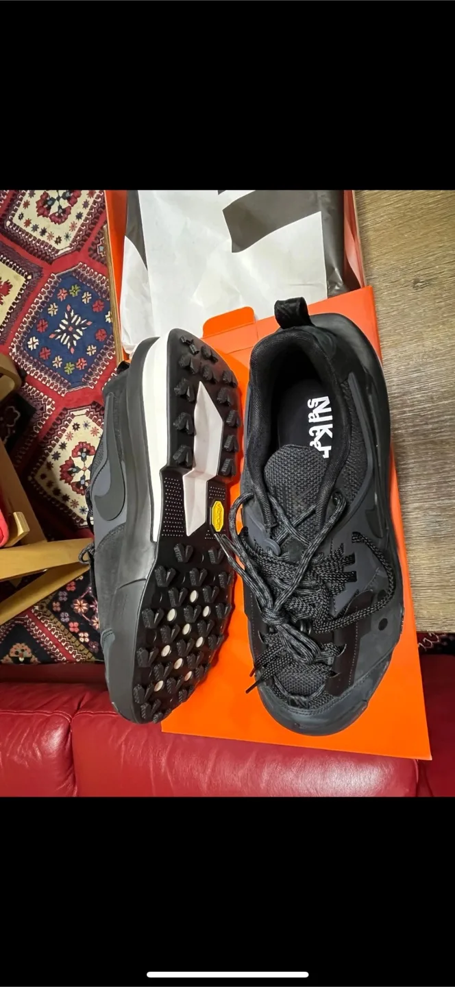 Nike Zegamadome Black Sacai SP Running Shoes Size 10.5 Brand new image indicator(4)