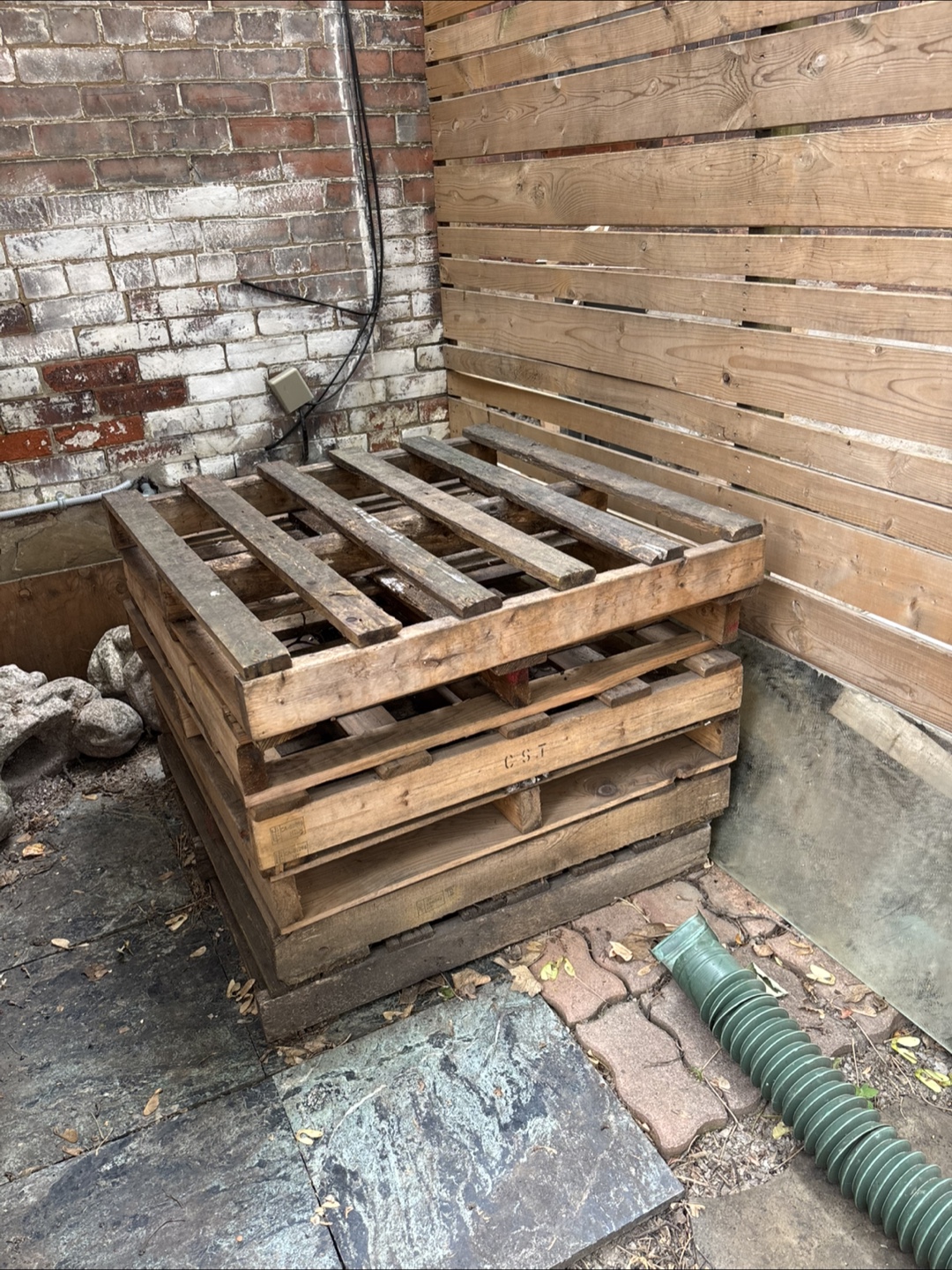 Shipping pallets