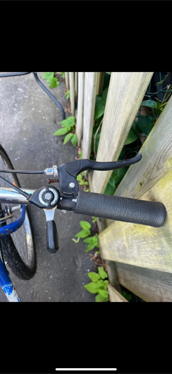 North Country Vintage Mountain Bicycle Blue & White image indicator(10)