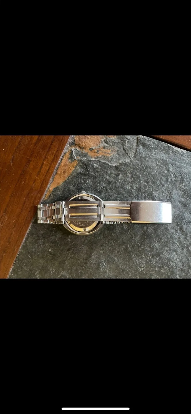 Vintage Crystal Seven Watch image indicator(9)