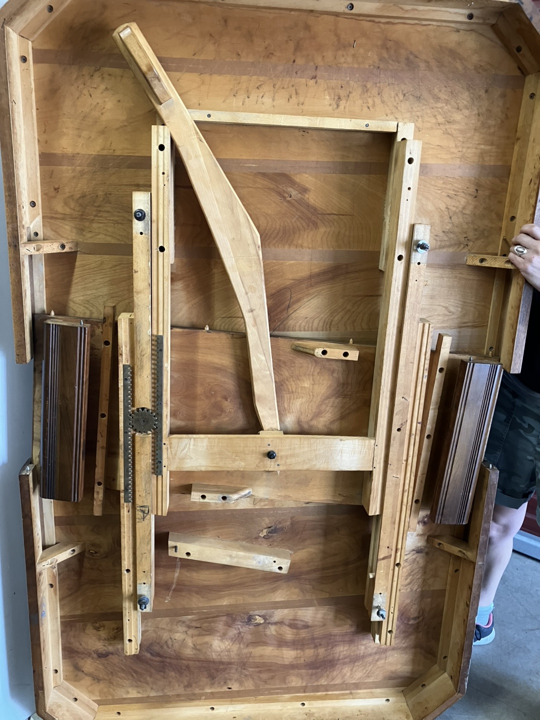 Vintage Extendable Wooden Dining Table - photo 3