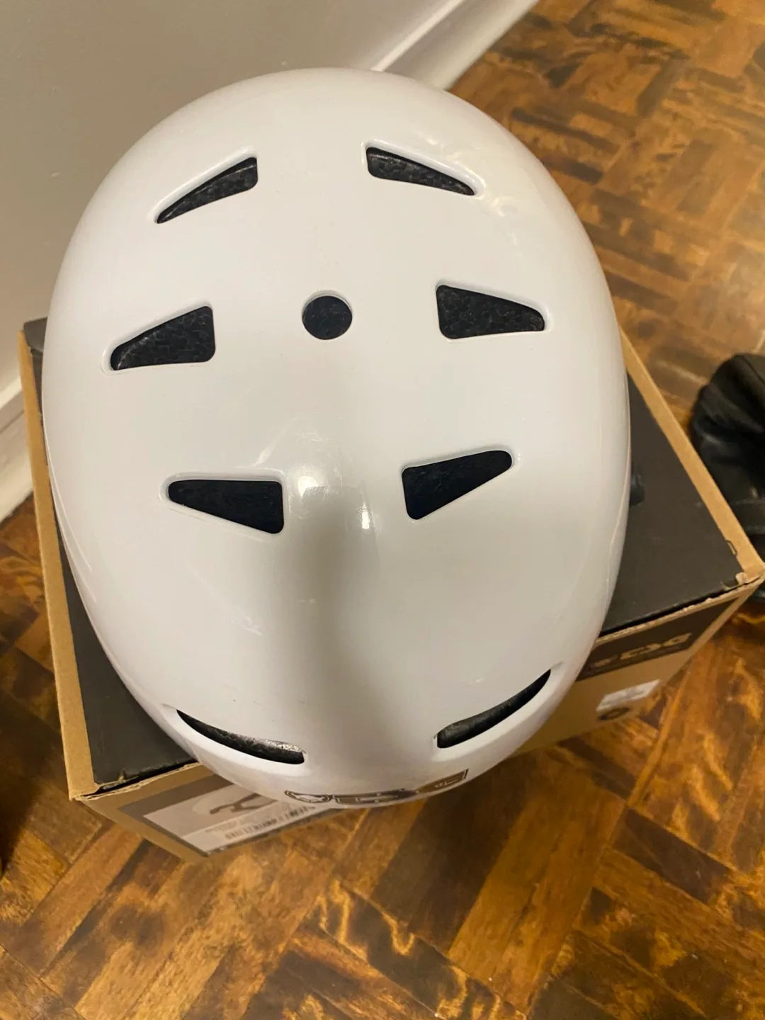 Skate/BMX Helmet - Injected White, Size S/M image indicator(2)