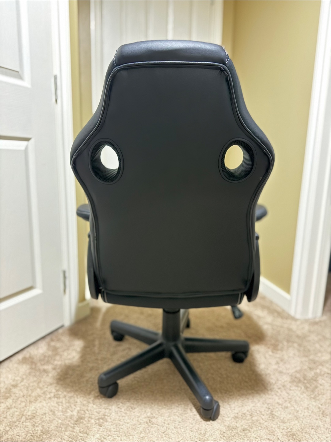 Black Gaming Chair - photo 4
