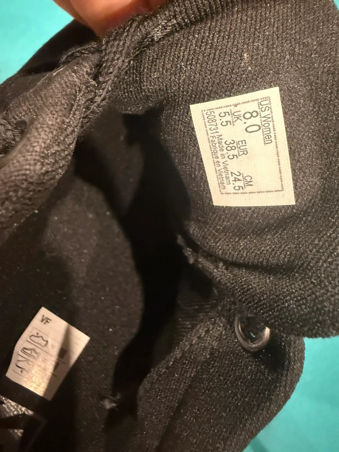 Vans - Black checker  brand New image indicator(3)